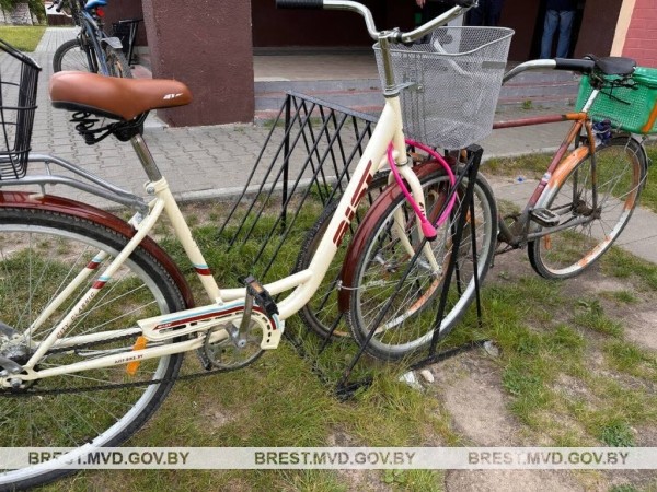 Как вам ноу-хау? Инновации в борьбе с велосипедными кражами от брестских правоохранителей