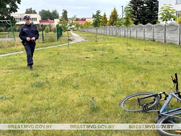Как вам ноу-хау? Инновации в борьбе с велосипедными кражами от брестских правоохранителей