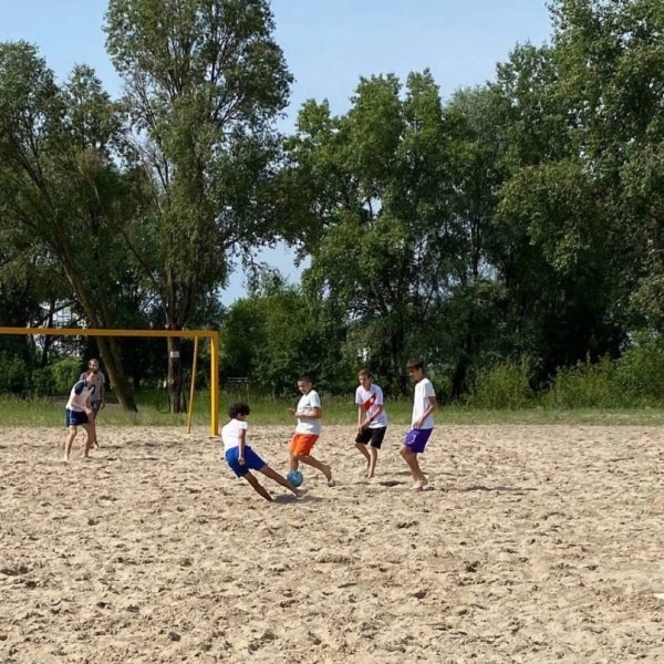 В Бресте состоялся турнир по пляжному футболу, для подростков состоящих на различного вида учетах