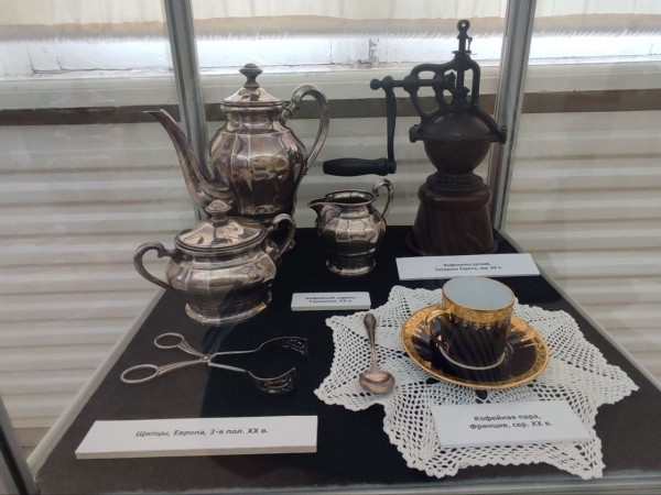 В Бресте открылась выставка «У самовара» В Бресте открылась выставка «У самовара»