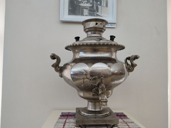 В Бресте открылась выставка «У самовара» В Бресте открылась выставка «У самовара»