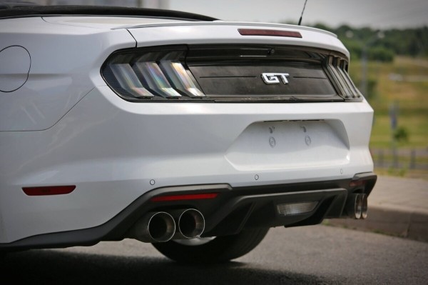 «Геометрия не пострадала, безопасность — целая». Белорус привёз из Америки 466-сильный Ford Mustang GT «Геометрия не пострадала, безопасность — целая». Белорус привёз из Америки 466-сильный Ford Mustang GT