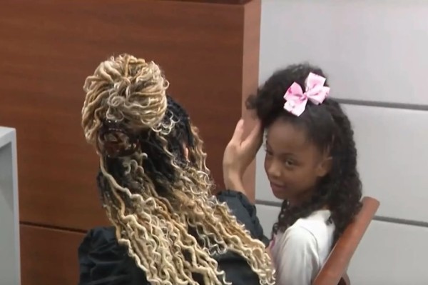 Восьмилетняя девочка, получившая ожог куриным наггетсом, получит от ресторана фастфуда компенсацию в $800 тысяч