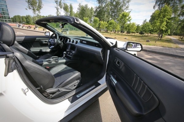 «Геометрия не пострадала, безопасность — целая». Белорус привёз из Америки 466-сильный Ford Mustang GT «Геометрия не пострадала, безопасность — целая». Белорус привёз из Америки 466-сильный Ford Mustang GT