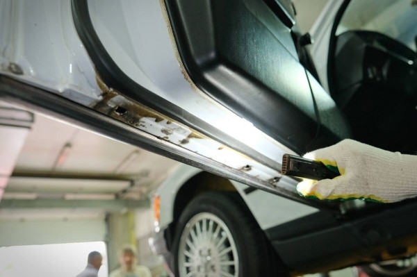 По прозвищу Baby-Benz. Показываем идеально сохранившийся Mercedes W201