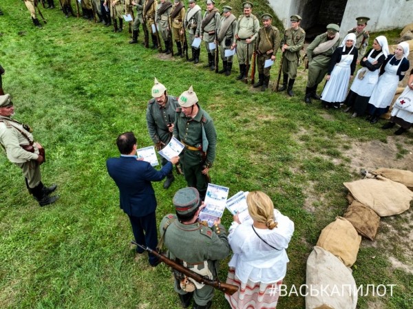 Военно-историческую реконструкцию провели в 5 Форту Бреста. Видео и фото