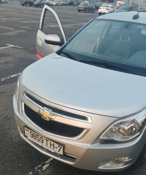 Пользователь каршеринга: «Дал покататься подруге и получил огромный штраф»