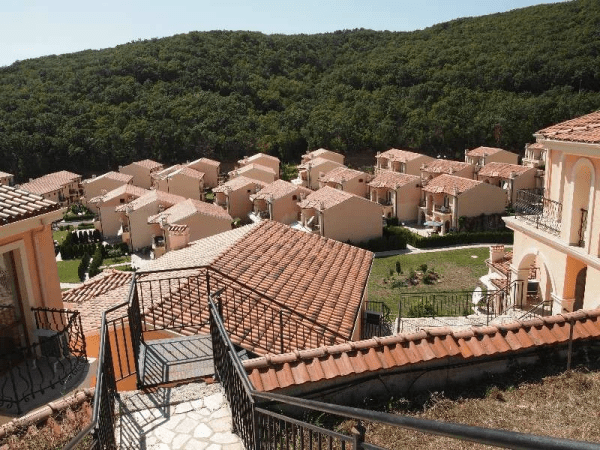 Квартира в Минске или дом у моря? Посмотрели, как выглядят дома за границей, которые можно купить по цене средней трешки Квартира в Минске или дом у моря? Посмотрели, как выглядят дома за границей, которые можно купить по цене средней трешки