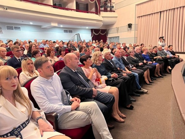 В Бресте состоялось торжественное мероприятие, посвященное 40-летию ОАО «Цветотрон»