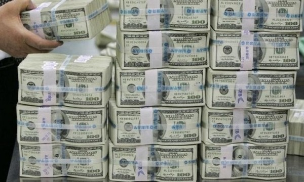 Общий долг всех стран мира стал самым большим в истории Общий долг всех стран мира стал самым большим в истории