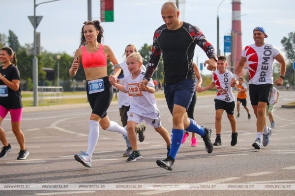Около 500 взрослых и детей вышли на старт Берестейского забега