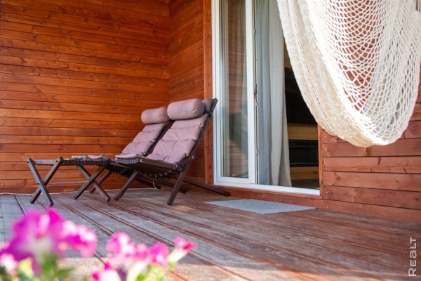 Минчане продали двушку — денег хватило на новый дом с отделкой. Смотрим, что у них получилось