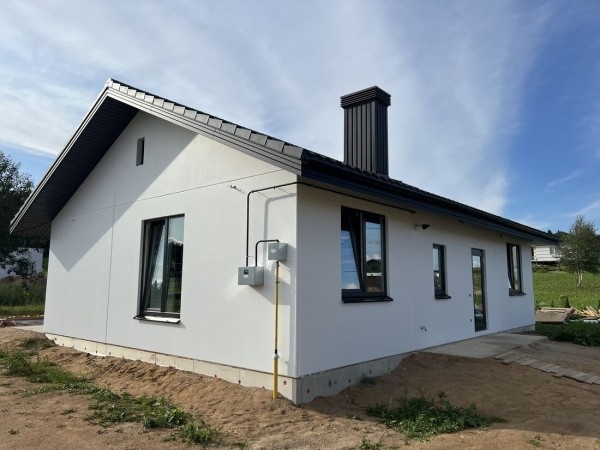 Как белорусы за три месяца построили дом из бетонных панелей Как белорусы за три месяца построили дом из бетонных панелей