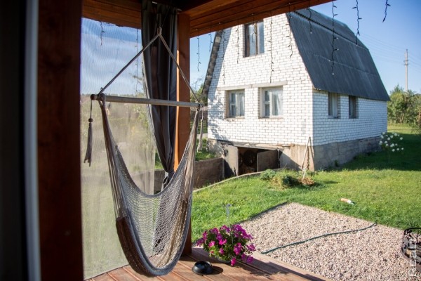 Минчане продали двушку — денег хватило на новый дом с отделкой. Смотрим, что у них получилось