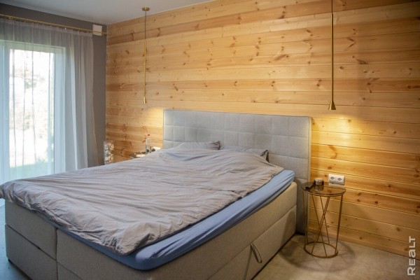 Минчане продали двушку — денег хватило на новый дом с отделкой. Смотрим, что у них получилось