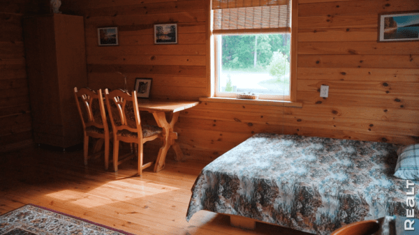 Вложили 30 тыс. долларов. История превращения 100-летнего дома в белорусской Швейцарии в родовое гнездо