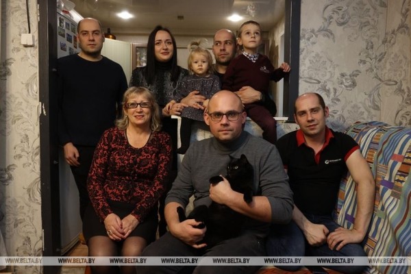 Мать тройняшек рассказала, как за 30 лет менялись меры поддержки многодетных семей