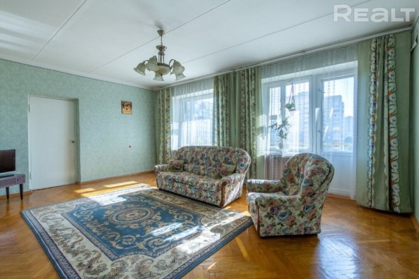 Таких лоджий вы еще не видели! В Минске продают квартиру, где время застыло