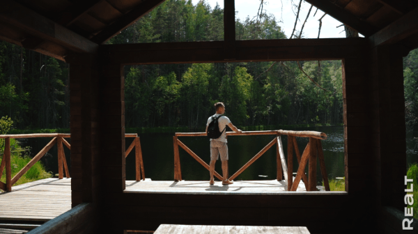 Вложили 30 тыс. долларов. История превращения 100-летнего дома в белорусской Швейцарии в родовое гнездо