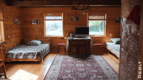 Вложили 30 тыс. долларов. История превращения 100-летнего дома в белорусской Швейцарии в родовое гнездо