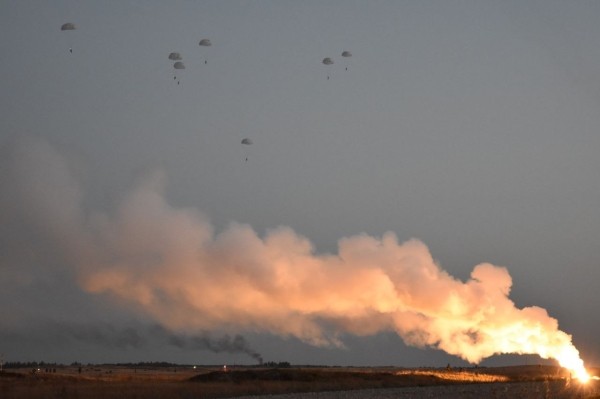 Сегодняшние прыжки из самолета Ил-76МД под Брестом. Смотрите фото