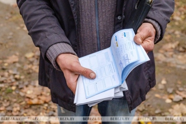 Заложники ситуации: 47 собак стали причиной конфликта между жителями Кабаков (Березовский район) Заложники ситуации: 47 собак стали причиной конфликта между жителями Кабаков (Березовский район)