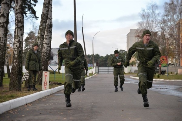 «Десантное братство зарождается в первые дни службы». Новобранцы вливаются в коллектив 38-й бригады