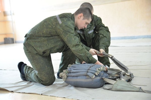 «Десантное братство зарождается в первые дни службы». Новобранцы вливаются в коллектив 38-й бригады