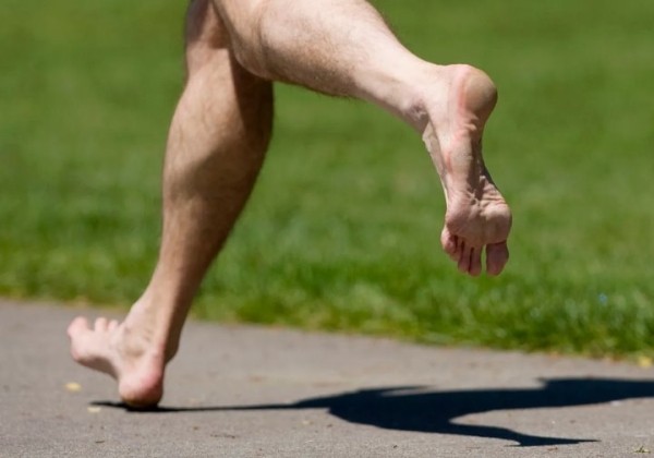 Белоруса подстрелили в пятку в Эквадоре. Мужчина смог сбежать от нападавших Белоруса подстрелили в пятку в Эквадоре. Мужчина смог сбежать от нападавших