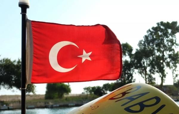 Отпечатки пальцев будут снимать у въезжающих в Турцию иностранцев Отпечатки пальцев будут снимать у въезжающих в Турцию иностранцев