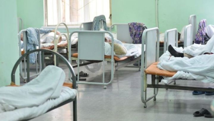 В России трое детей погибли, поев пельменей и курицу