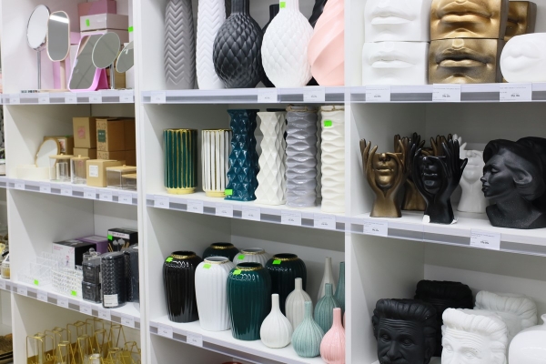 Большой выбор уцененных товаров для дома c выгодой до 70% в дискаунтере мебели «AksHome» на Вычулках!