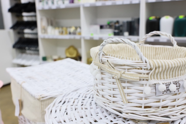 Большой выбор уцененных товаров для дома c выгодой до 70% в дискаунтере мебели «AksHome» на Вычулках!