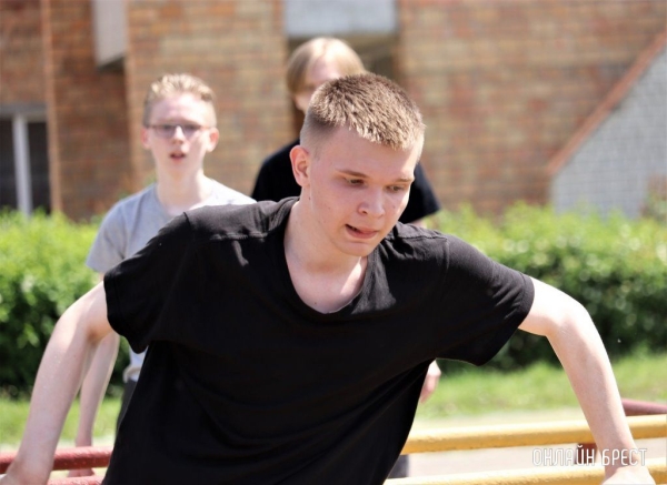 
                Читатель: Брестские кадеты на военно-полевых сборах
            